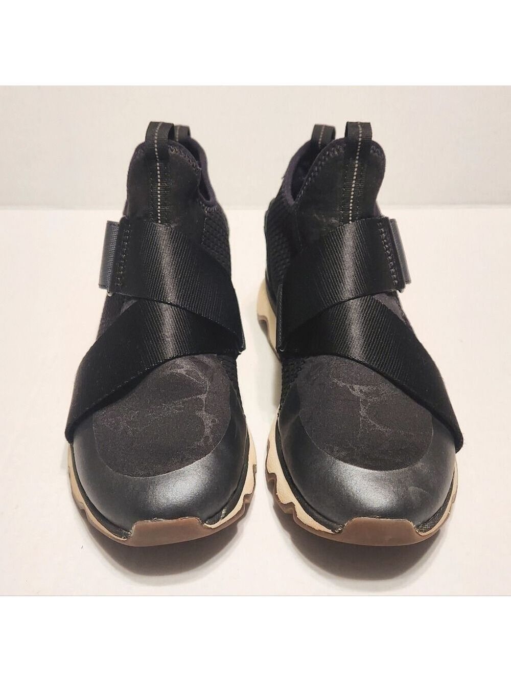 Sorel Kinetic Black Slip On Sneakers Size 7 - Picture 5 of 11